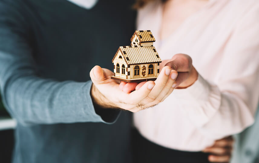 The Right Age to Buy a House  and how to make it affordable